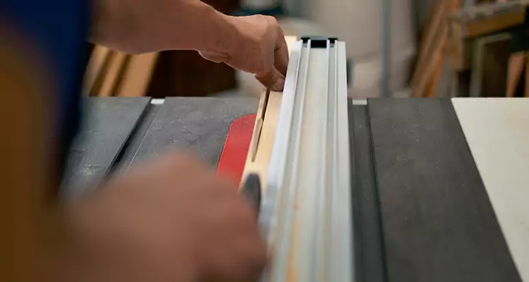 Bifold Door Seal Repair in Richmond, CA