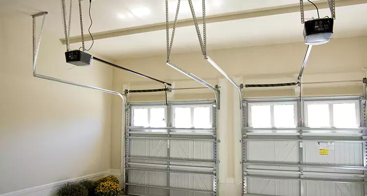 Residential Emergency Garage Door Repair in Richmond, CA