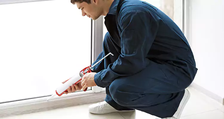 Window Glass Caulk Repair in Richmond, CA