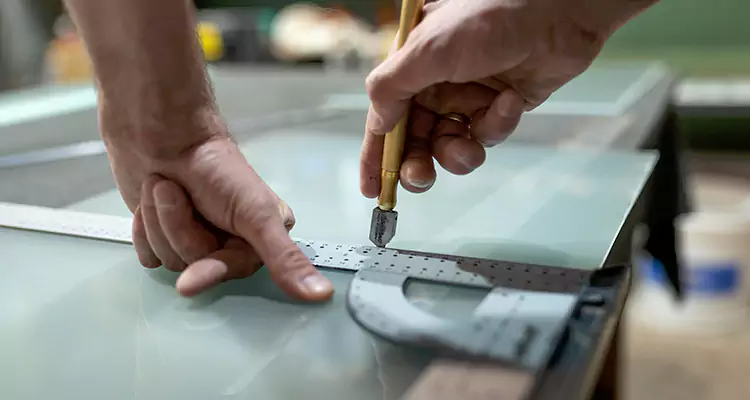 Glass Scratch Repair in Richmond, CA