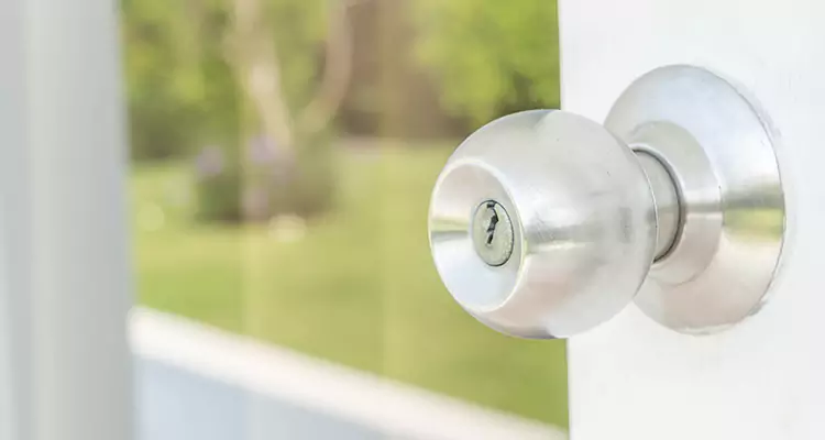 Patio Door Mechanism Jammed in Richmond, CA